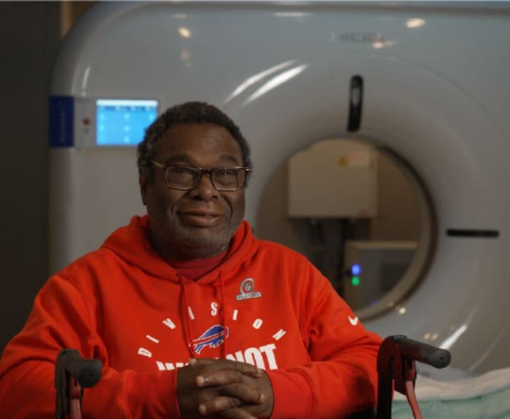 veteran in scanner