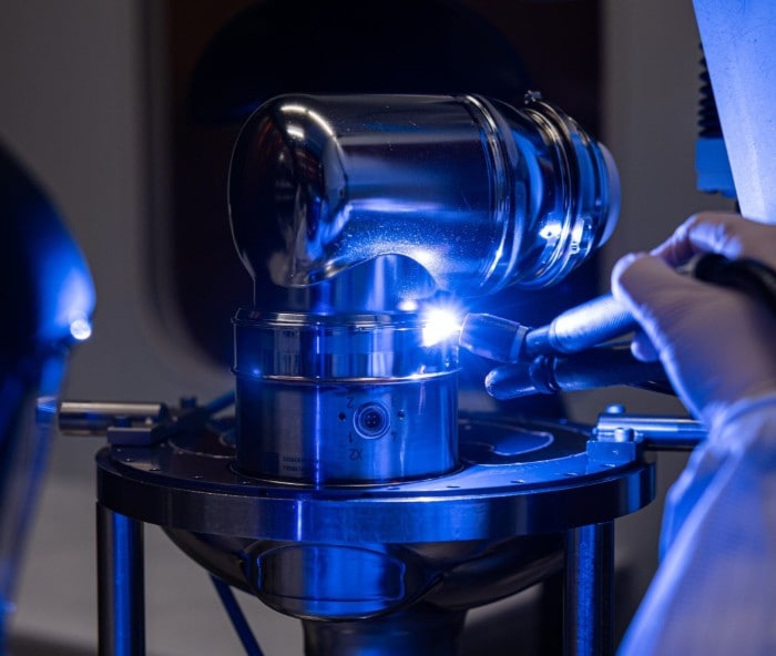 Precision welding of high end X ray tube in cleanroom