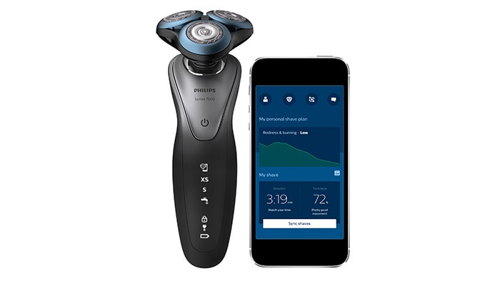 Smart Shaver with Phone