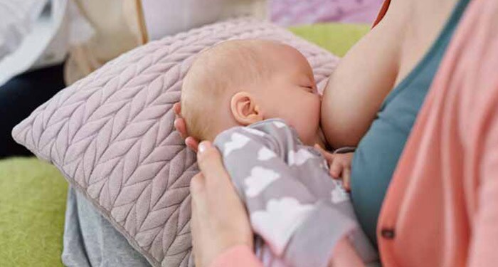 breastfeeding  image
