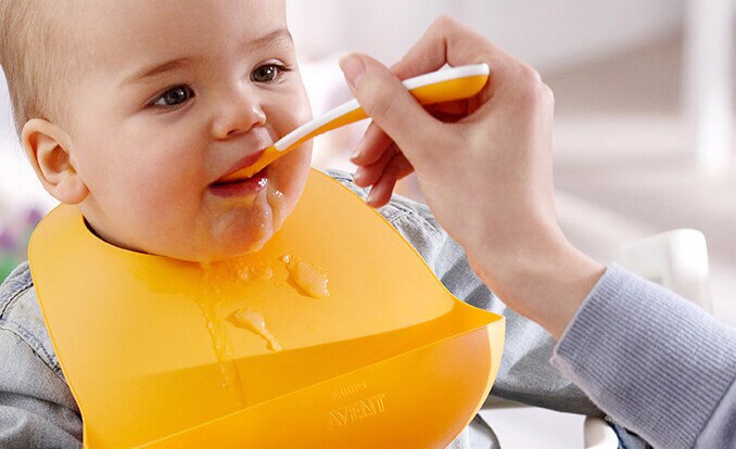 Different stages of weaning Philips AVENT