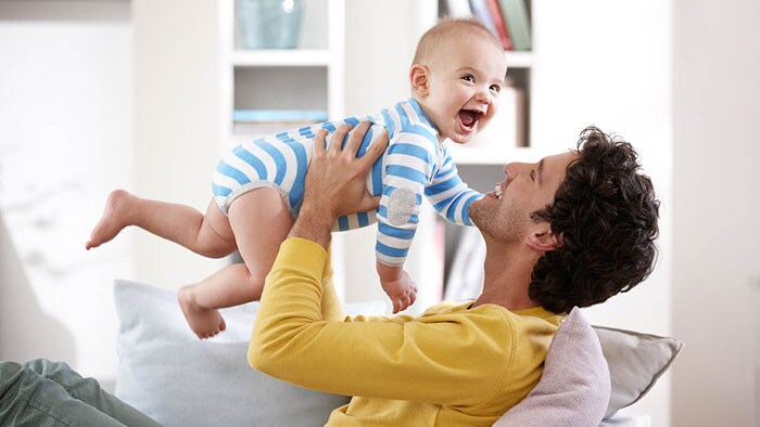 Anche I Papa Possono Accudire Un Neonato Philips