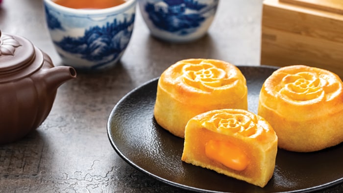 Lava Custard Mooncake (Makes 12 mooncakes) | Philips