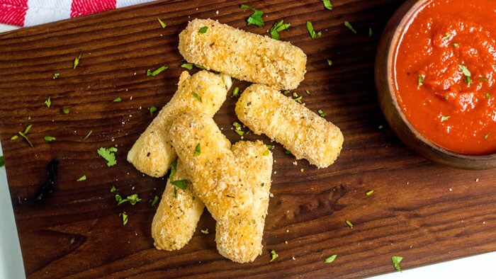 Imagini pentru Low Carb Mozzarella Sticks