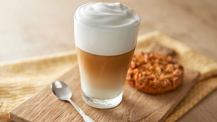 Definitie Hoogte poort How to Make a Tasty Latte Macchiato at Home | Philips