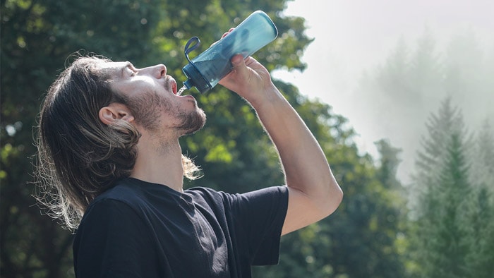 Water-To-Go la borraccia con filtro spaziale che purifica l'acqua