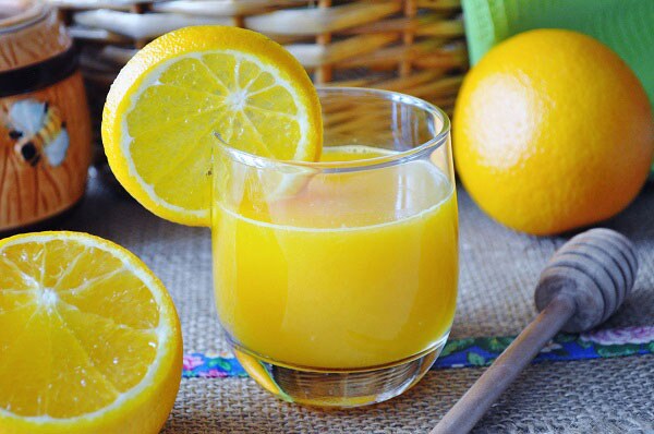 древесный сок оранжевый. сок глинтвейн. апельсиновый сок в блен. апельсиновый сок в блен. выжимать сок из апельсина.