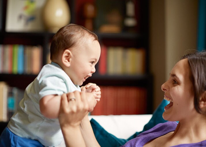 Comment savoir si mon bébé est trop fatigué pour jouer