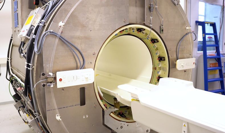 philips mri machine being refurbished