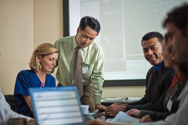 Doctors in conversation