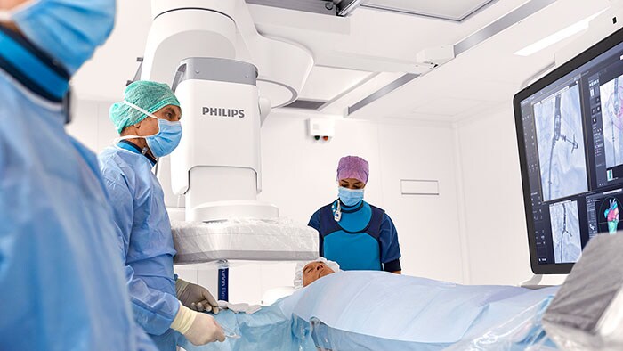 Philips delivers strong margin improvement; flat comparable sales due to further deteriorated demand in China; growth in rest of world