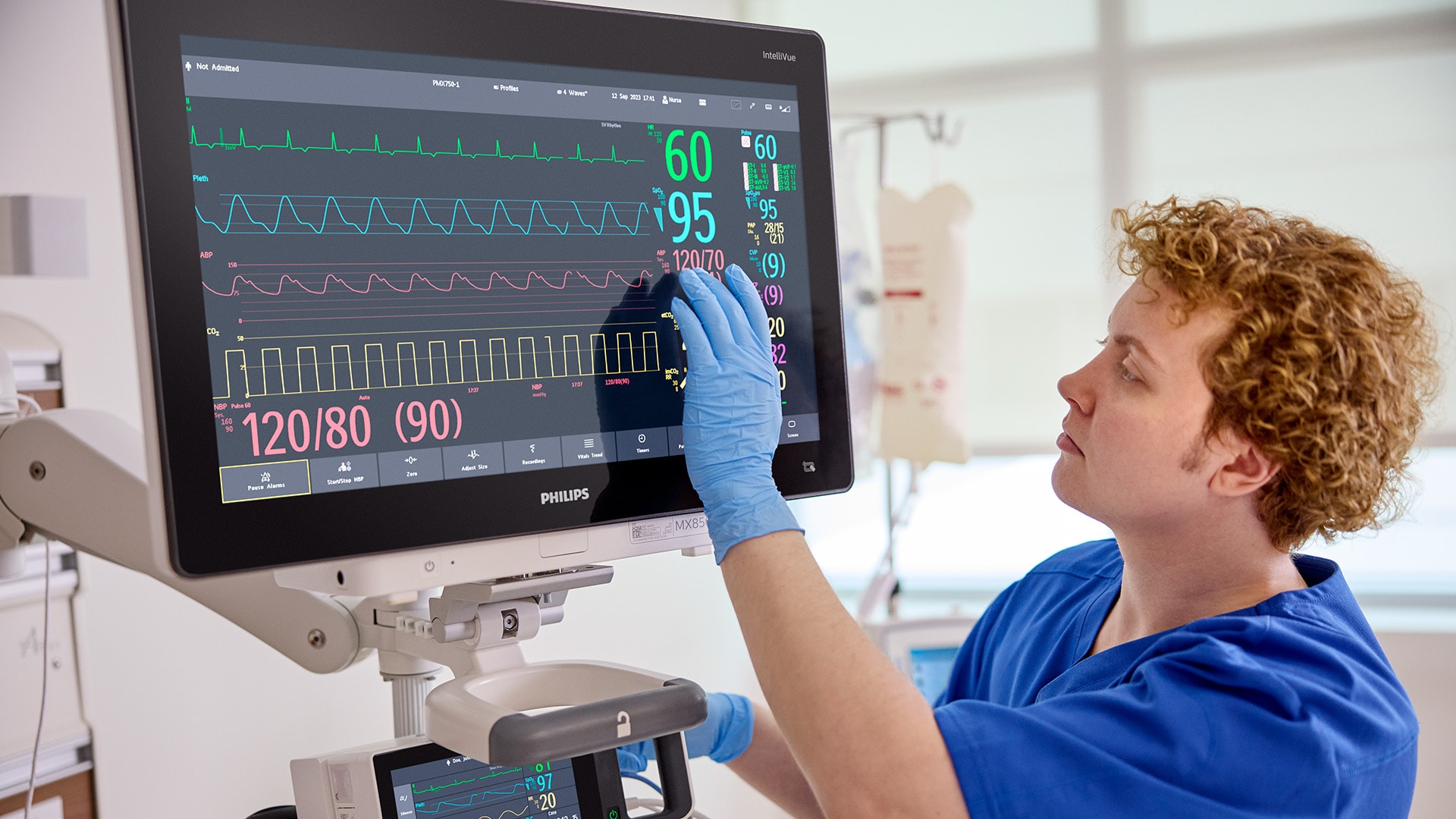 Philips delivers on Q1 results, with ongoing order intake growth