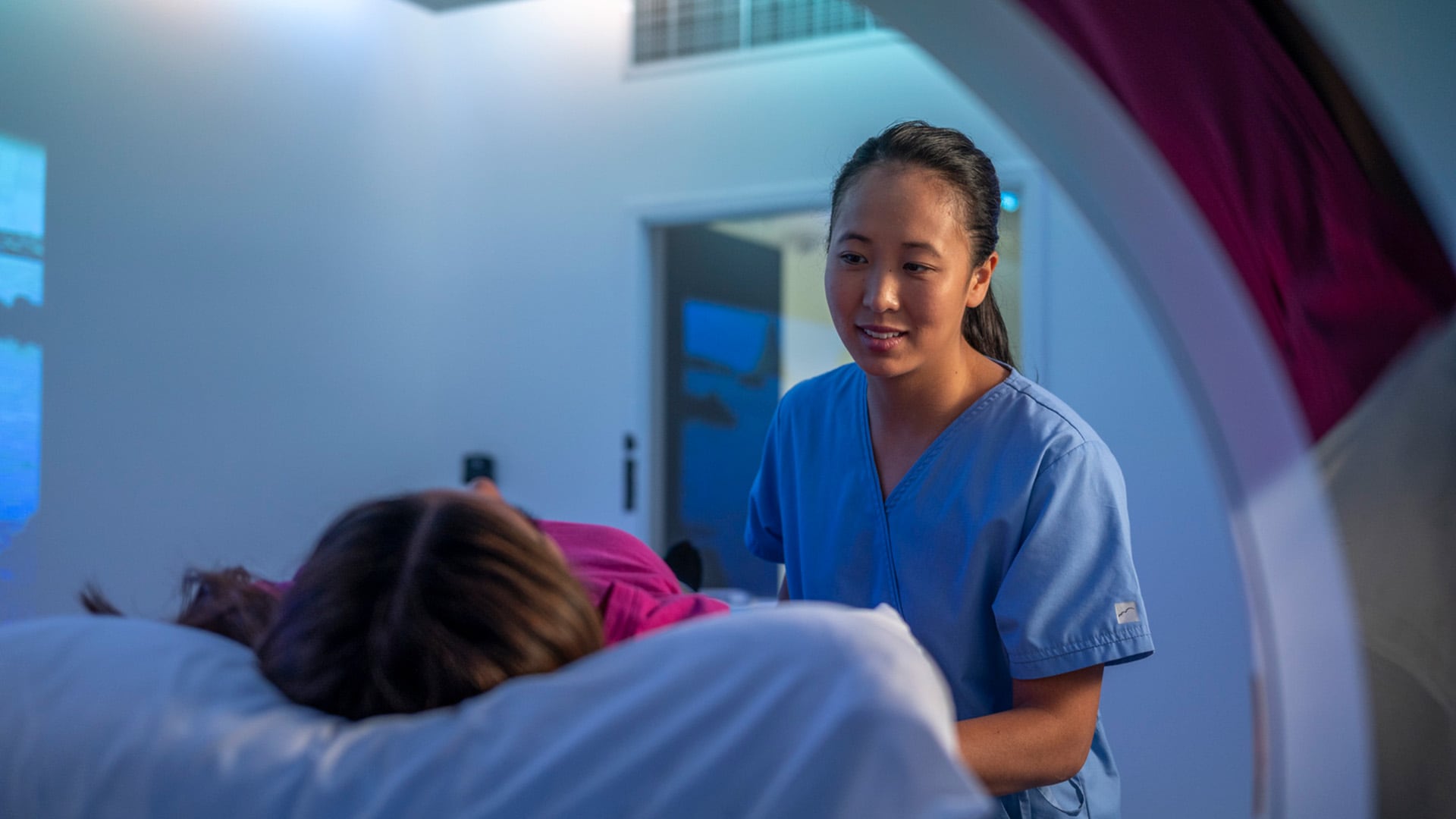 Philips delivers growth, improved profitability, and strong cash flow in Q4 and 2024; continues solid execution of its three-year plan