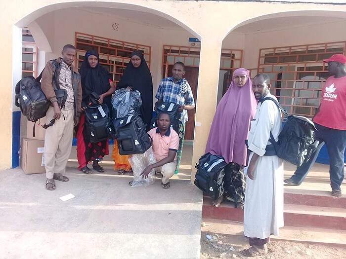 Download image (.jpg) CHW workers in Mandera equipped with new CLC outreach kits (opens in a new window)
