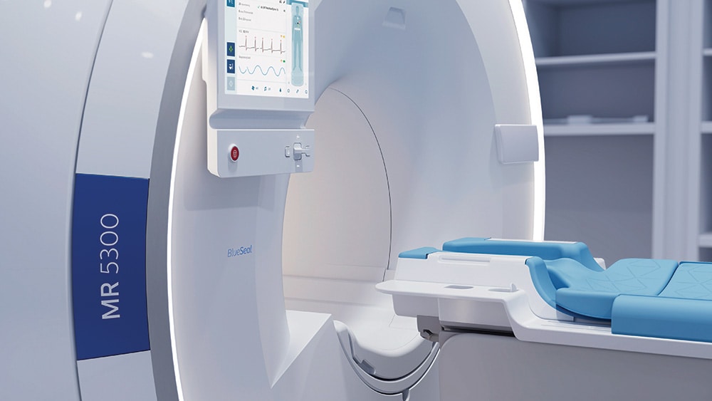 Download image (.jpg) (opens in a new window) Two doctors reviewing mammogram case