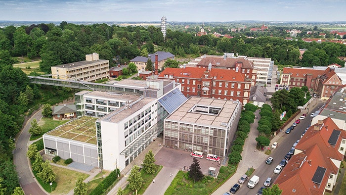 Philips and University Hospital Brandenburg an der Havel sign 10-year partnership to advance patient care