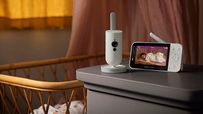 Philips Avent night owl connected baby video monitor