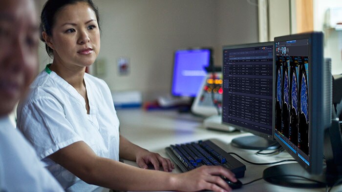 Philips joins forces with AWS to bring Philips HealthSuite Imaging PACS to the cloud and advance AI-enabled tools in support of clinicians