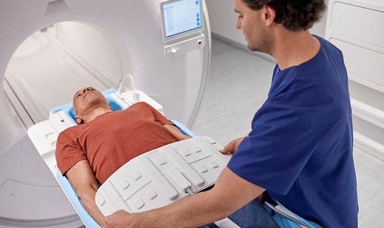 Breeze flex coil abdomen product in use