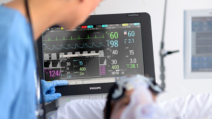 Philips MX550 IntelliVue Portable Bedside Patient Monitor with Shield -  