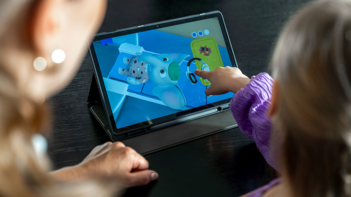 How to design for a reassuring MR experience | Philips