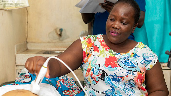 Philips Pulse Connect Media Backgrounder - SmartSweep - AI-guided ultrasound that helps frontline caregivers identify pregnancy risks earlier