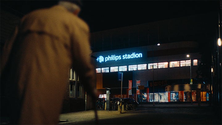 Frits Philips walking through Eindhoven
