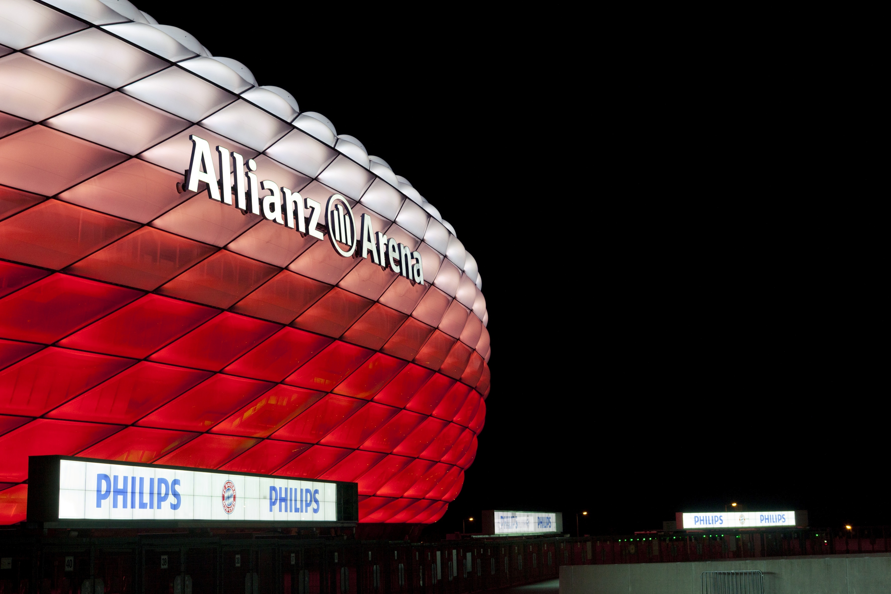 Dynamische Philips LED-Beleuchtung für die Allianz Arena ...