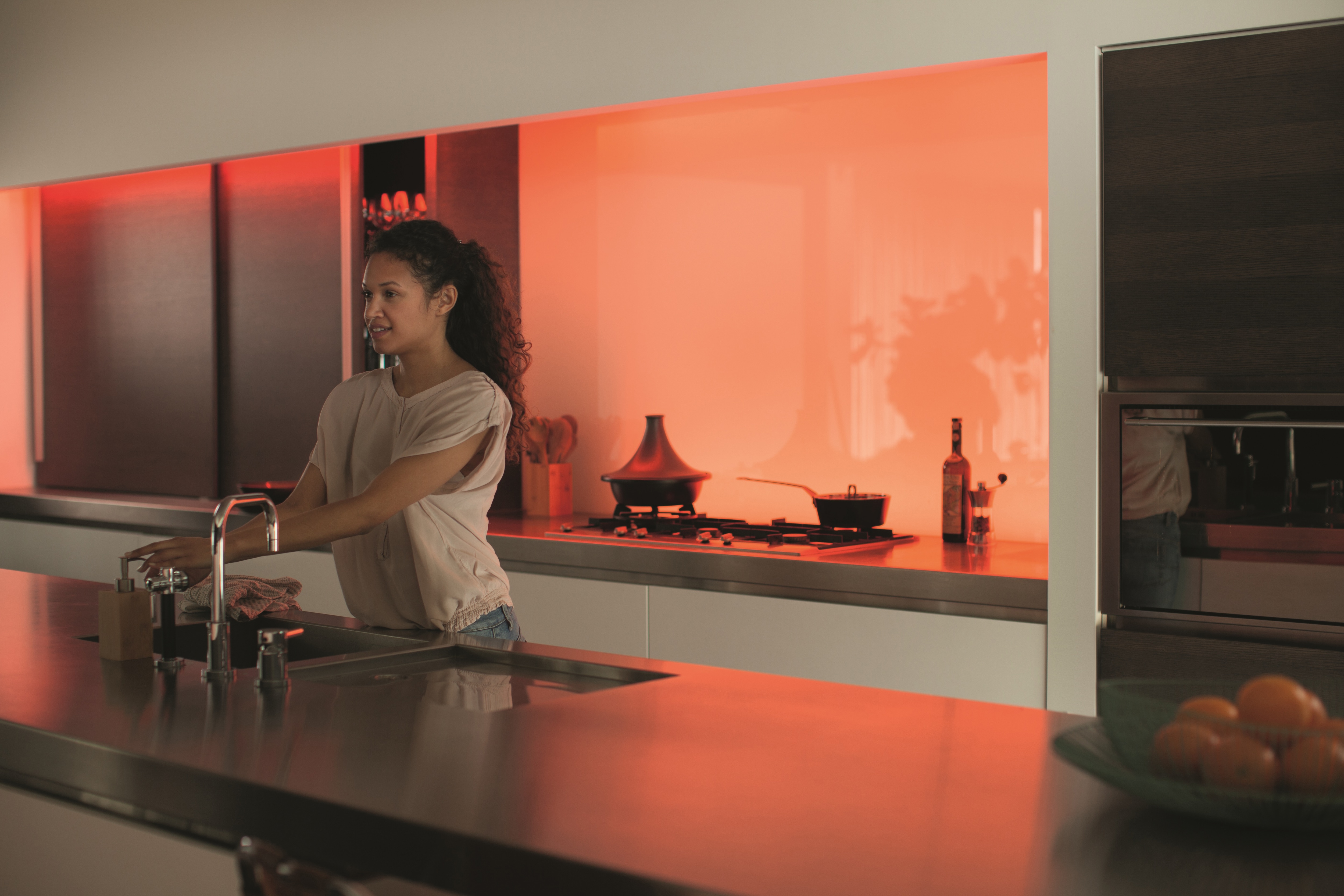 Philips Hue Lightstrip Plus Genugend Licht Fur Einen Ganzen Raum