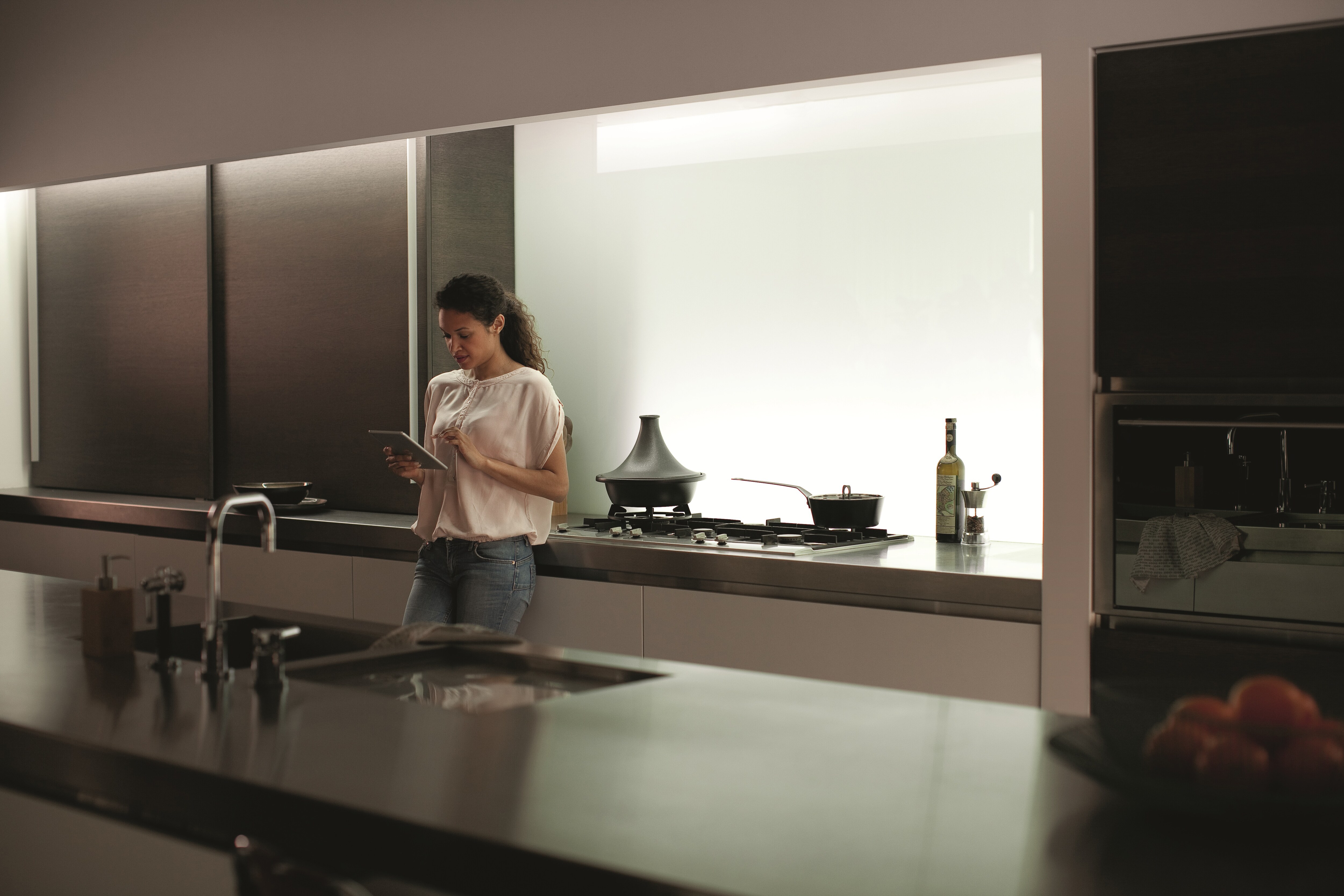 Philips Hue Lightstrip Plus Genugend Licht Fur Einen Ganzen Raum