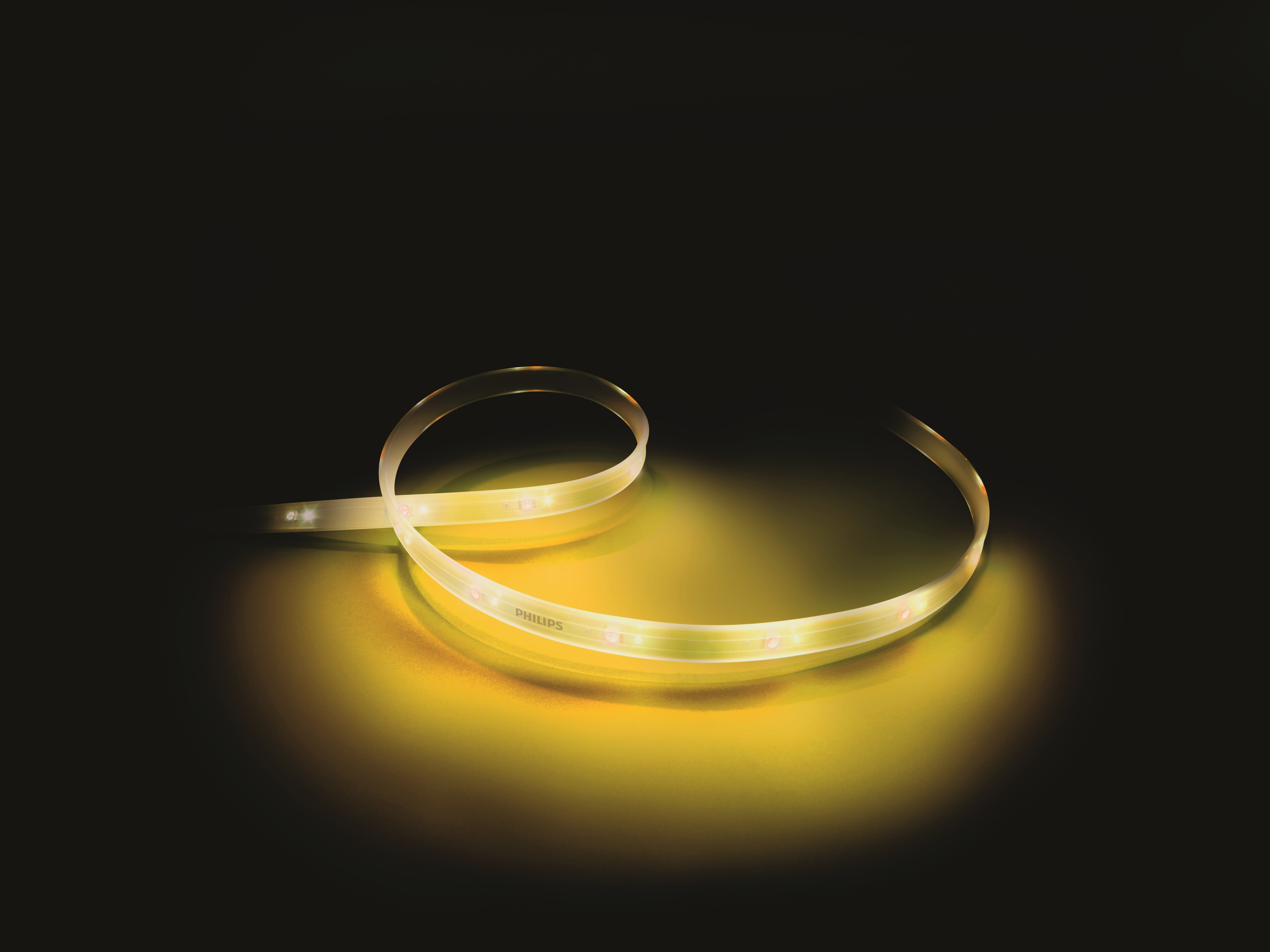 Philips Hue LightStrip Plus genügend Licht für einen ganzen Raum
