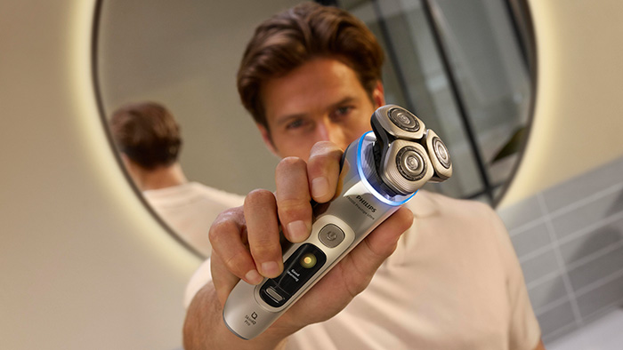Philips launches its most intelligent shaver yet: the i9000 Shaver Series redefines premium, personalized male grooming